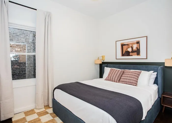 The Retreat - Hot Tub, Theater, Game Room, Fire Pit, Bar, Sleeps 14 *