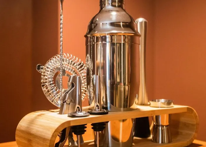 The Retreat - Hot Tub, Theater, Game Room, Fire Pit, Bar, Sleeps 14 Casa vacanze Chicago
